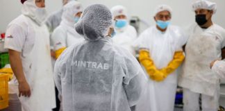 Mintrab continúa realizando operativos de verificación del Bono 14 Operativo de verificación de pago de Bono 14 por parte del personal de la Inspección General de Trabajo (IGT). Foto La Hora: Mintrab