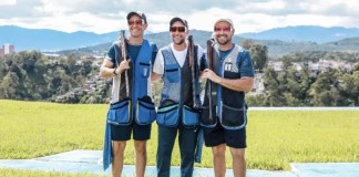 Los hermanos Jean Pierre, Hebert y Fernando Brol conquistaron la medalla de oro en tiro con armas de caza en Santo Domingo 2026.