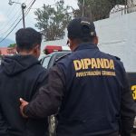 Presunto extorsionista capturado tras un operativo en Chimaltenango. Foto La Hora: EFE