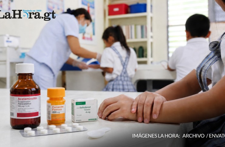 Salud Escolar supera el millón de atenciones tras dejar atrás el cuestionado seguro privado A lo largo de 2026, el Ministerio de Salud Pública y Asistencia Social (MSPAS) y el Ministerio de Educación reportaron más de 360 muertes estudiantiles y alrededor de 380 mil casos de infecciones respiratorias. Foto La Hora: Alejandro Ramírez.