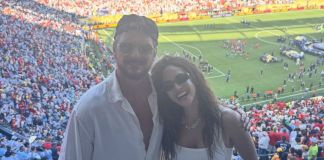 El Mundial también fue de Ricardo Arjona: cantante celebra con su hija y muestra camiseta de Maradona Ricardo y Adria Arjona