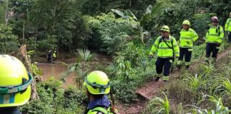Suspenden segundo día de labores de búsqueda sin localizar a desaparecidos que fueron arrastrados por crecida de río en Alta Verapaz Segundo día de labores de búsqueda por hombre que fue arrastrado por crecida de río en Alta Verapaz. Foto La Hora: Asonbomd