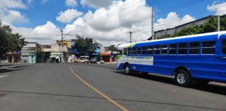 Más de veinte mil usuarios del transporte afectados por aumentos a combustibles e inseguridad en Mixco y Antigua Transportes