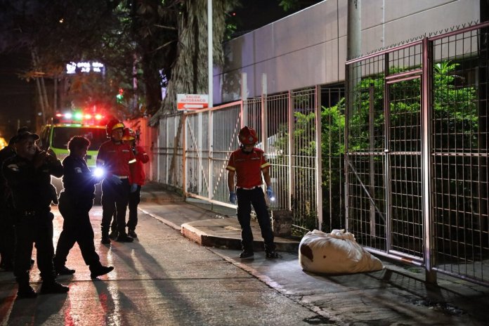 Un bulto encontrado en zona 4 capitalina es investigado por las autoridades