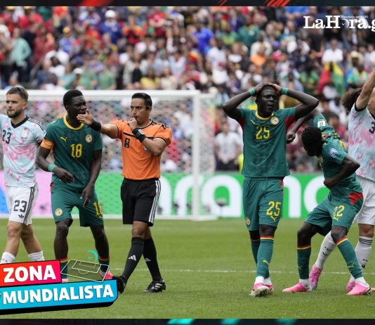 Guiones de película: Una jornada de suspenso, héroes y leyendas en la Copa del Mundo Rostros de una fecha electrizante: el festejo anfitrión en casa y la agonía dictada por el VAR. Foto La Hora: EFE
