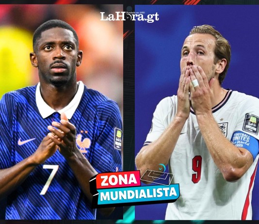 El aplauso del adiós: El doloroso pero hermoso camino de despedirse del Mundial con la frente en alto. Foto La Hora: EFE