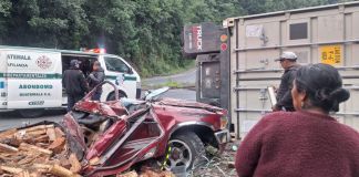 Conductor de picop se salva de morir aplastado tras accidente vial en la ruta Interamericana Accidente en la Interamericana