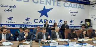El viceministro de Comunicaciones, Raúl Solares, confirma falencias en el expediente para la subasta de la frecuencia 5G. Foto: La Hora
