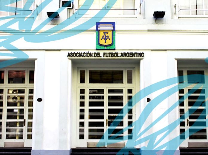 afa argentina En pleno Mundial, fiscales federales y agentes del FBI han comenzado a investigar las operaciones de la AFA.