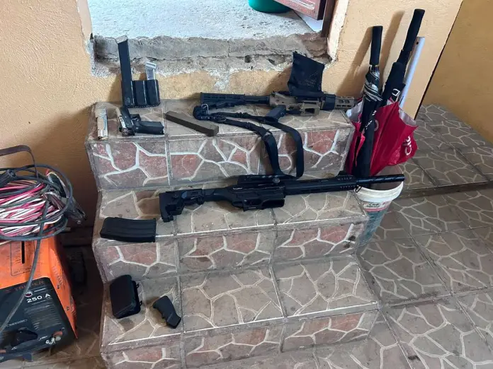 allanamientos Armas son incautadas y una captura dentro de los primeros resultados de los allanamientos.