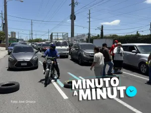 En vivo: mientras continúan bloqueos de taxistas contra alza a combustibles vendedores de la Terminal salen a protestan