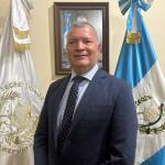 Edwin Barrios, fue juramentado este jueves como nuevo ministro de Energía y Minas. Foto La Hora: MEM