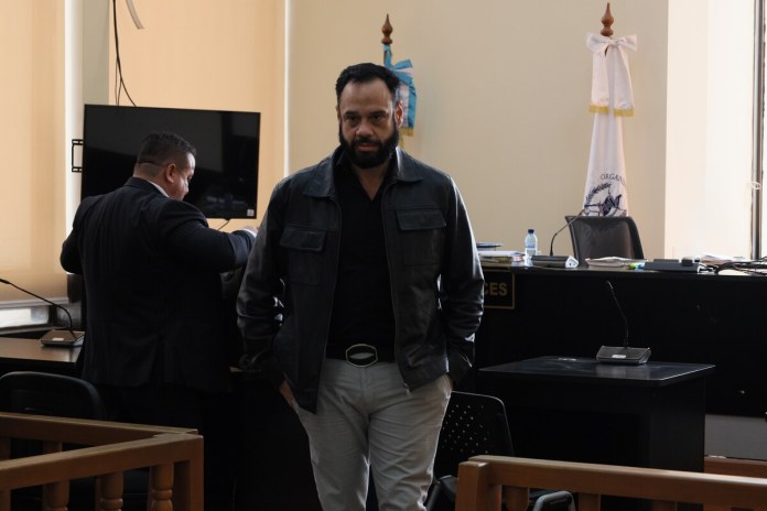 La Corte de Contitucionalidad dejó en suspenso el pago de reparación digna que Abelina Cruz rebajo a favor del exministro de comunicaciones, José Luis Benito dentro del caso Libramiento de Chimaltenango. Foto La Hora: Daniel Ramírez