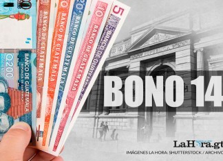 Los diputados fueron beneficiados con el Bono 14 luego de aprobarse un aumento salarial. Arte: La Hora / Alejandro Ramírezz