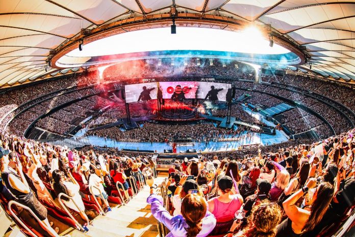 El Instituto Nacional del Deporte de Chile no autorizó los tres conciertos de BTS en el Estadio Nacional para octubre de 2026 debido a que el montaje del escenario 360° dañaría irreversiblemente la cancha híbrida