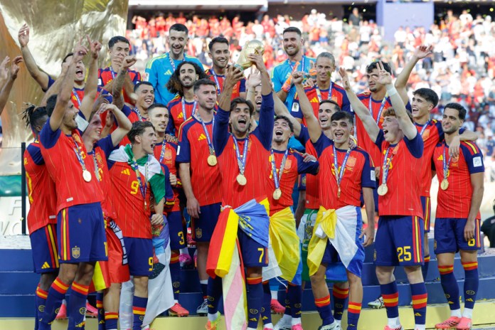 El mundial de futbol 2026 generó una cantidad importante de negocios, según informe. Foto La Hora: archivo.