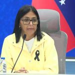 La presidenta encargada de Venezuela, Delcy Rodríguez, informó que mantiene conversaciones con el Departamento de Estado de EE. UU. y el FMI.