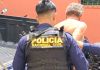 El capturado es presunto responsable de atacar con machete a su pareja y cuñada luego de una discusión. Foto La Hora: PNC