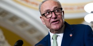 Imagen de archivo del senador de EE. UU. Chuck Schumer. Foto La Hora: EFE