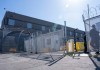 Al menos 15 centros migratorios de ICE llevan más de un año sin inspecciones, según CBS Archivo de agentes del Servicio de Inmigración y Control de Aduanas (ICE, por sus siglas en inglés) custodian el centro de detención de inmigrantes Delaney Hall en Nueva Jersey. Foto La Hora: EFE