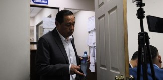 El Juzgado Noveno Penal clausuró provisionalmente el caso Unops a favor del director administrativo del Ministerio de Salud, Edwin Romeo Sicán. Foto La Hora: Daniel Ramírez