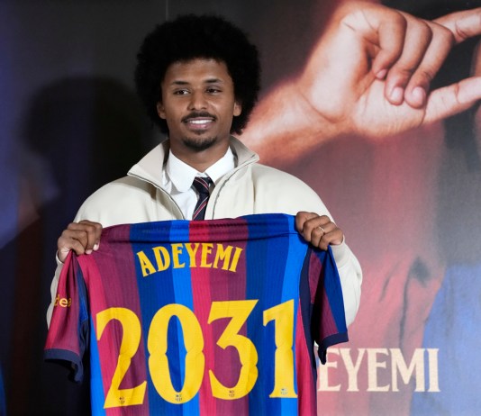El alemán Karim Adeyemi se convirtió en nuevo jugador del FC Barcelona para las próximas cinco temporadas.