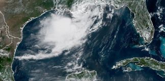 La tormenta Bertha tocó tierra en Estados Unidos.