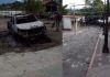 Tras los disturbios, medios locales reportaron daños al patrimonio y vehículos incendiados. Foto La Hora: Nota Informativa "Ixim Ulew"