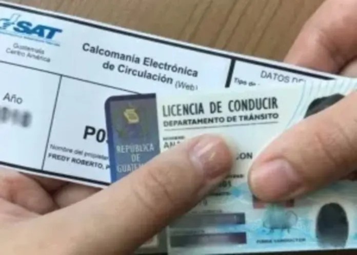 impuesto (1) SAT aún espera el pago del impuesto de circulación de más de cuatro millones de vehículos.