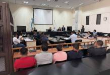 El Tribunal de Mayor Riesgo B escuchó a los peritos que analizaron manchas de sangre en la ropa de los exagentes de la PNC acusados de ejecución extrajudicial. Foto La Hora: José Orozco