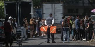 Pánico y alarma: los videos que muestran cómo se vivió el terremoto de magnitud 7.4 en México El fuerte sismo de magnitud 7.4 se hizo sentir en la región sur de México generando alarma entre la población. Foto La Hora: EFE/archivo