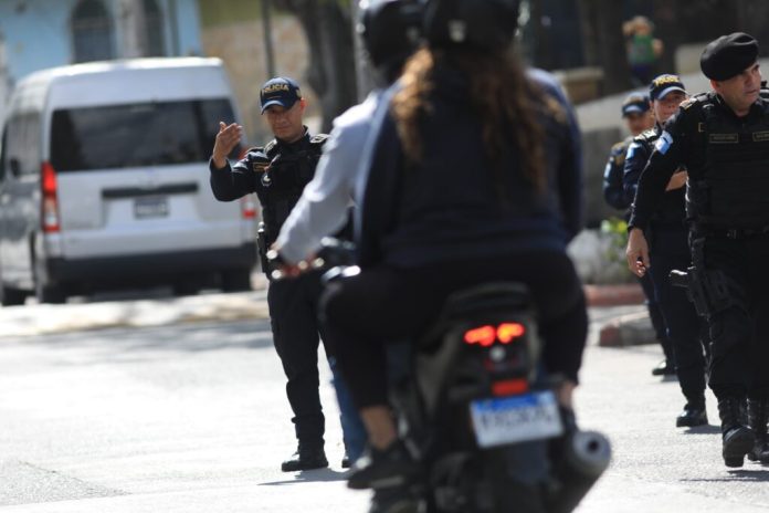 operativos pnc De acuerdo con las autoridades, habrá más presencia policial en zonas con mayor incidencia criminal. Foto: La Hora/PNC.