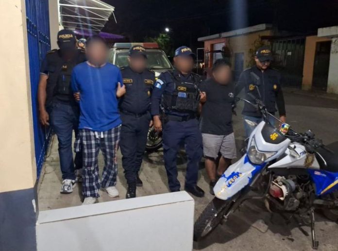 pnc pandilleros Uno de los dos detenidos por la PNC tiene cuatro antecedentes por varios delitos, informaron las autoridades.