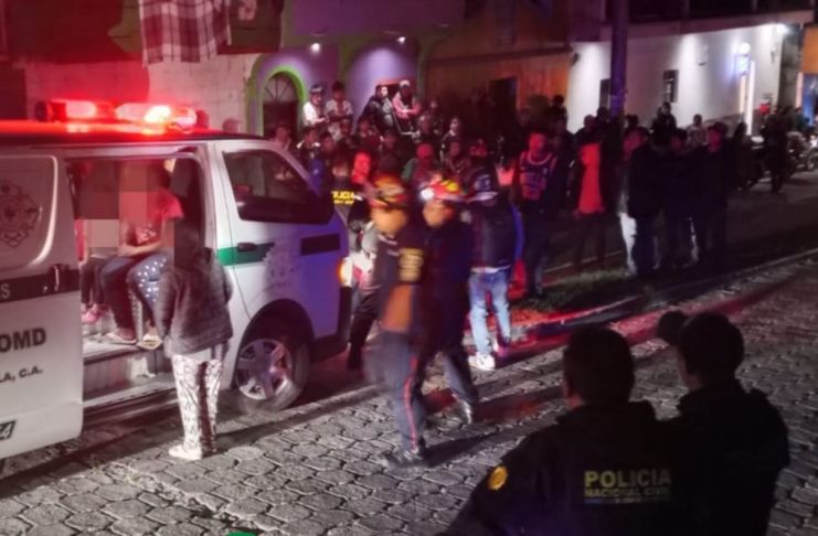 Niña de 5 años, entre los tres heridos de una riña familiar que involucró hasta a la PNC en Sacatepéquez PNC pelea Santa María Cauqué
