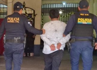 La PNC informó que la captura de los dos presuntos integrantes de la MS ocurrió en el parque La Independencia, zona 4 de Retalhuleu.