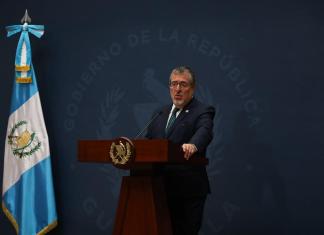 El presidente Arévalo se pronunció sobre la elección de Walter Mazariegos y su toma de posesión.