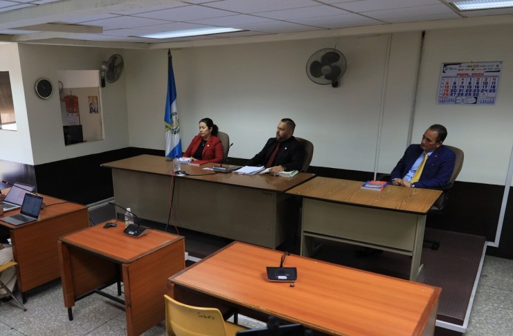 La Sala Tercera Penal cumplió con orden de dejar sin efecto las capturas giradas en contra de exfiscales y exmiembros de la desaparecida CICIG. Foto La Hora: Daniel Ramírez