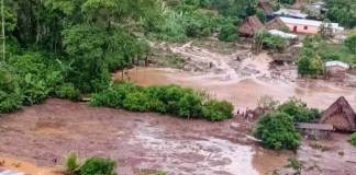 Las constantes lluvias marcan una saturación de suelos que pone en alerta dos municipios en Izabal ante cualquier emergencia. Foto La Hora: Conred