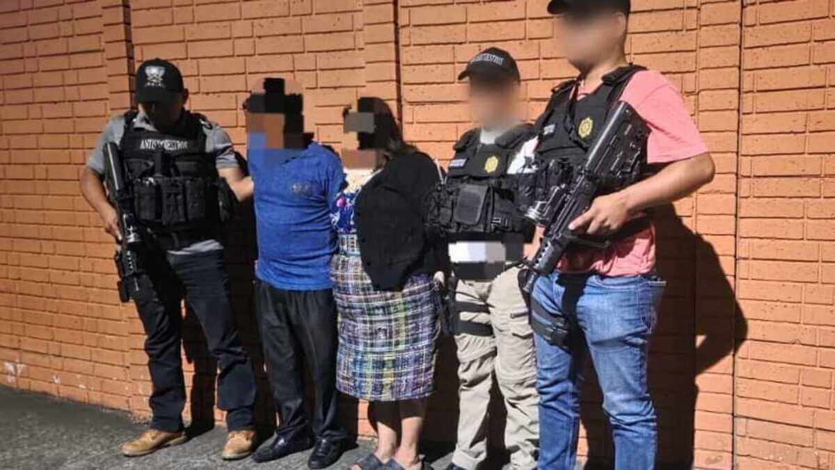 PNC detiene a dos personas que simularon secuestro para extraer Q8
