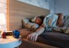 ¿Abusamos de la melatonina? Lo que dice la ciencia ¿Está abusando de la melatonina? Foto: Halfpoint / Shutterstock.