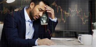 La pérdida de información también puede detener a la empresa y surtir costos inesperados. Foto: PeopleImages / Shutterstock.
