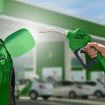 Mezcla de gasolina regular y etanol llegará a las bombas el 22 de agosto. Foto La Hora: Shutterstock