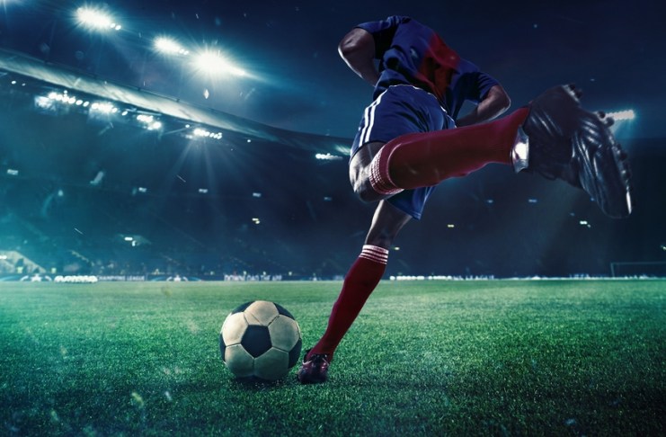 El esprint, cuando la aceleración excesiva puede convertirse en un «talón de Aquiles» en el futbol El esprint es una aceleración repentina y de corta duración. Foto: Master1305 / Shutterstock.