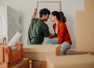 Tener un apartamento es un sueño de muchas familias, y la plusvalía podría ser un punto a considerar. Foto: Zamrznuti tonovi / Shutterstock.