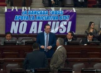 En el Congreso, se discute este miércoles las modificaciones a la Ley del IUSI. Foto La Hora: Daniel Ramírez.