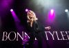 Bonnie Tyler, conocida sobre todo por su éxito 'Total Eclipse of the Heart', ha muerto a los 75 años, según un comunicado en su página web.