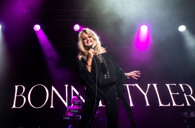Fallece Bonnie Tyler, voz de «Total Eclipse of the Heart», a los 75 años Bonnie Tyler, conocida sobre todo por su éxito 'Total Eclipse of the Heart', ha muerto a los 75 años, según un comunicado en su página web.