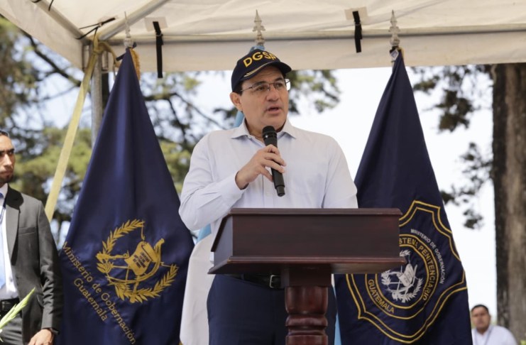 Villeda plantea la “refundación” de la guardia penitenciaria con nuevos elementos en medio de la crisis del sistema carcelario El ministro de Gobernación Marco Antonio Villeda en el su profesionalización en la inauguración del Curso de Formación para Guardia Penitenciario, el pasado 1 de julio. Foto La Hora: Mingob.