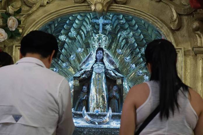 virgen del carmen El próximo 16 de julio, la iglesia católica celebra la festividad de Nuestra Señora del Carmen, con peculiar devoción en el corazón de la ciudad. Foto La Hora: Daniel Ramírez