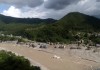 Nepal ha dado inicio al entierro de victimas no identificadas tras las inundinaciones vividas el pasado miercoles.